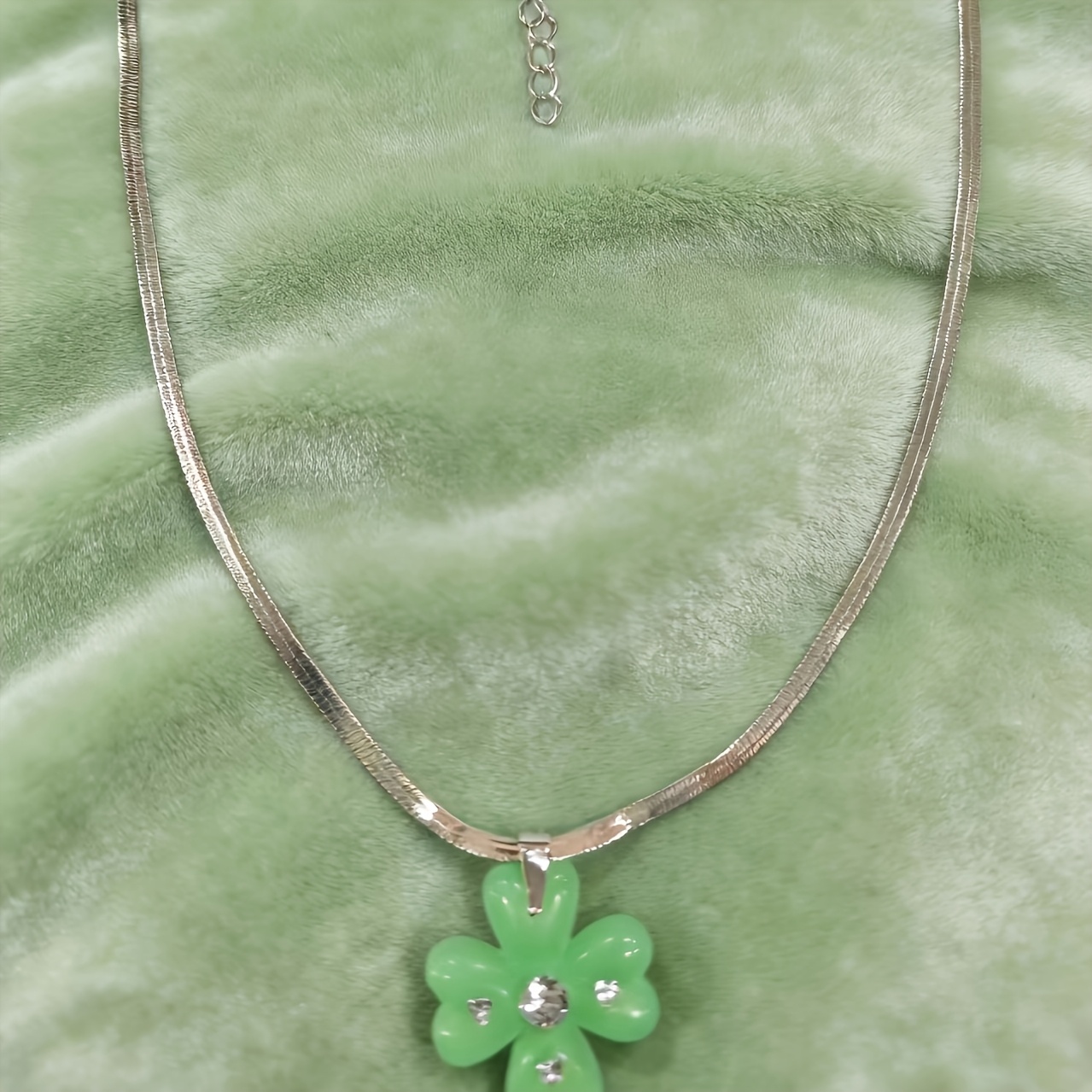Lucky Four-Leaf Clover Necklace, Design-Oriented